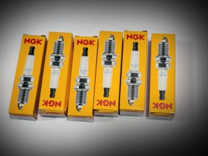 NGK CR6HSB-9 Spark Plug Set for Goldwing